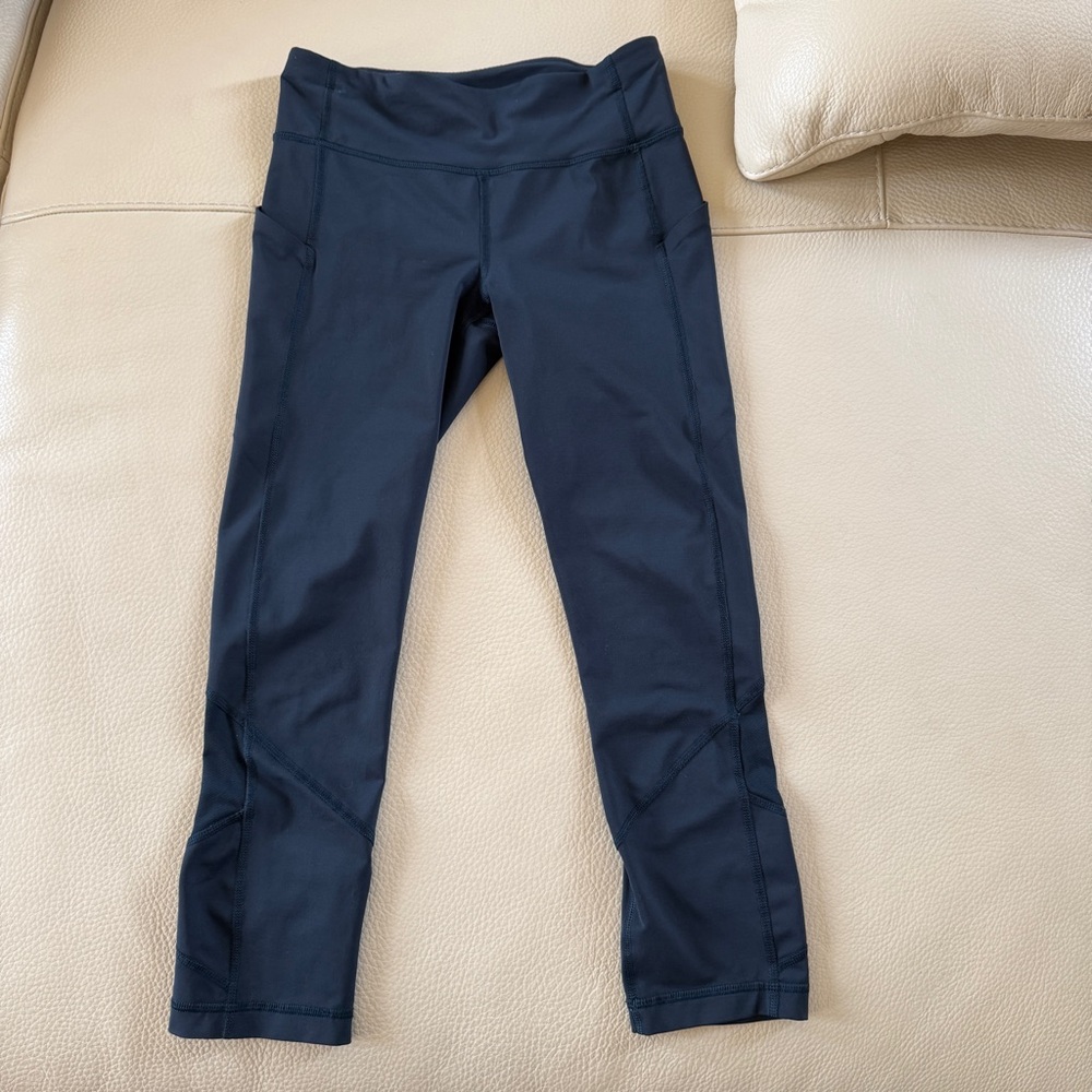 Lululemon Pace Rival Crop - Picture 2 of 10